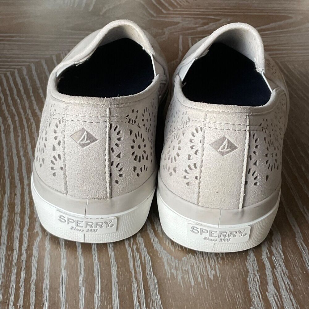 Sperry Seaside Perforated Gray Slip-on Sneaker Womens 9M EUC - Picture 12 of 15